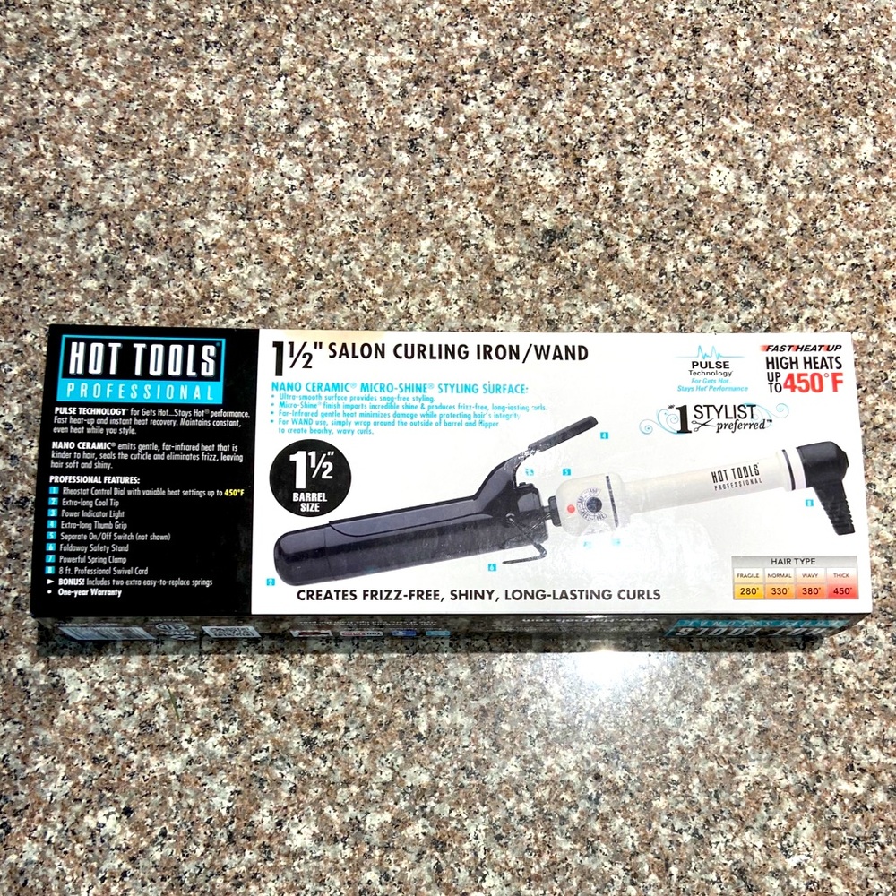 HOT TOOLS 1 1/2 inch Curling Iron/Wand